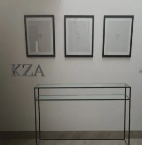 Credenza ROCKO detalle — KZA Design